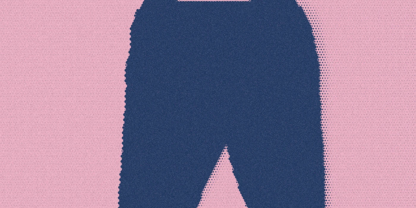 The Everyday Kids Jogger in Washed Black detail with a bold duotone Paper halftone treatment